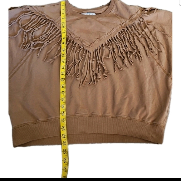 Chelsea DeBoer By Lily & Lottie Womens Tan Bristol Fringe Festival Boho Top M - Picture 11 of 11